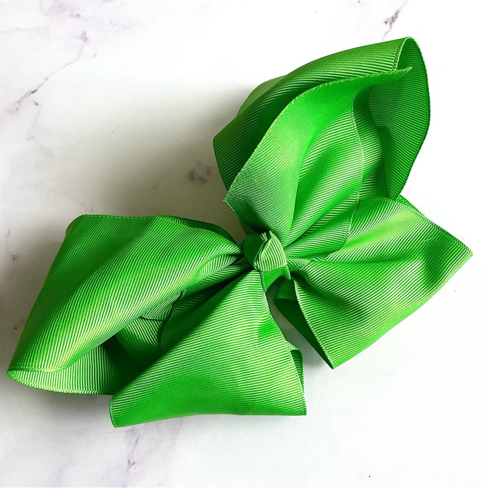 Green Hair Bow